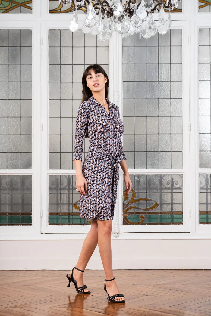 Woman wears Elegance Miss graphic print dress