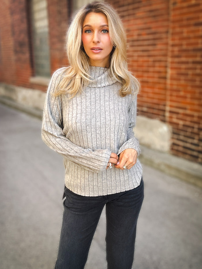 Hello Nite Everyday Favorite Turtleneck