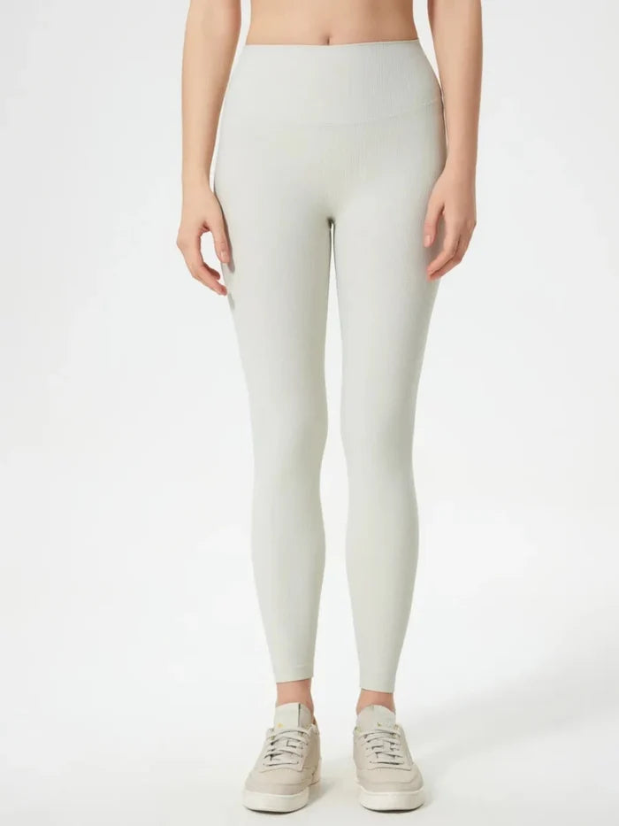 White / 4