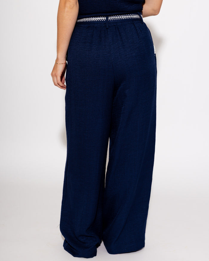 Scallop Embroidery Crinkle Top & Pant Set