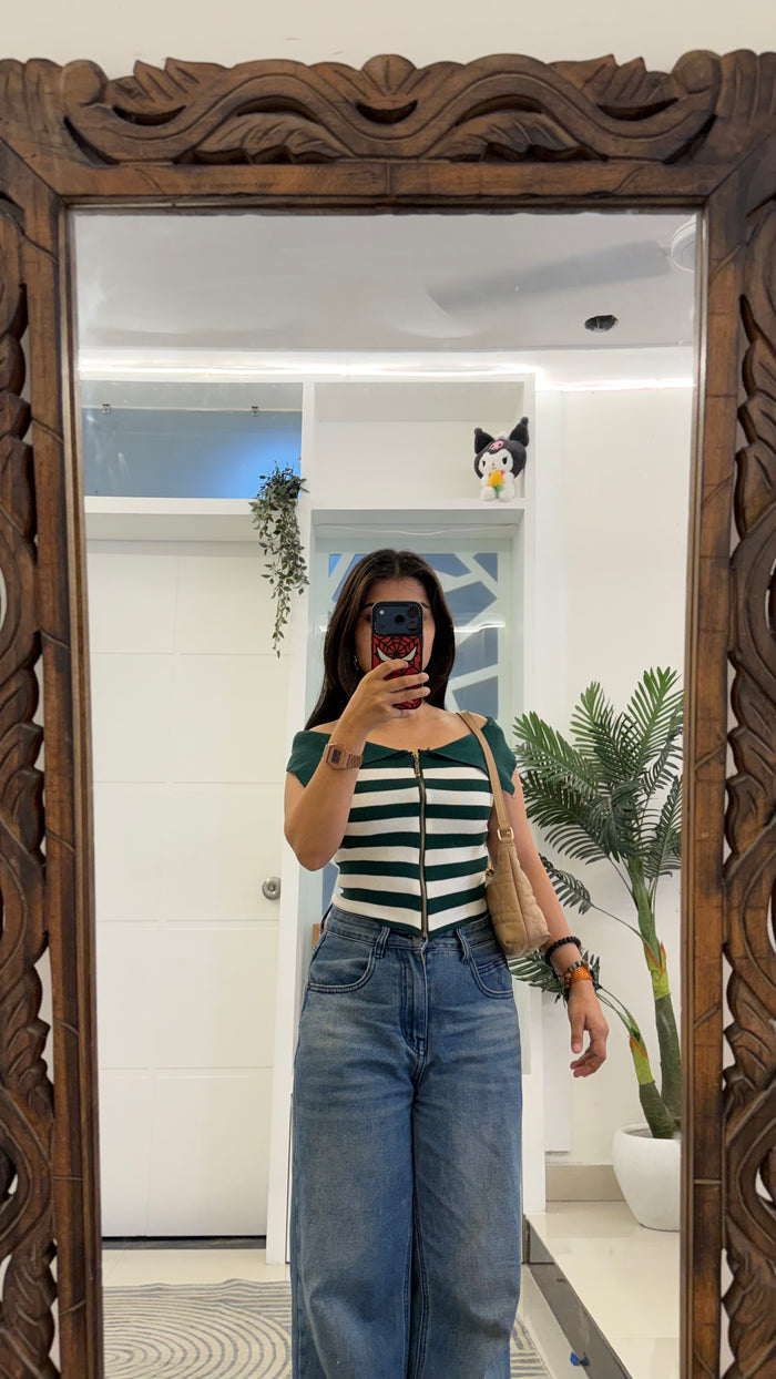 128 cute top 28-32 bust