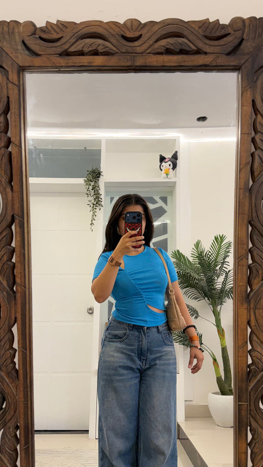 44 cute summer top 28-32 bust