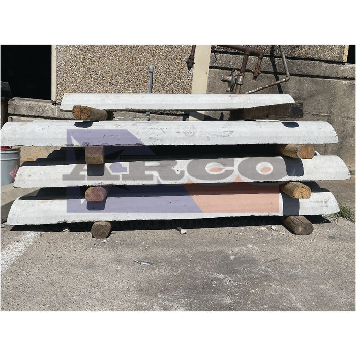 6'  Half-Rnd Concrete Car Stop