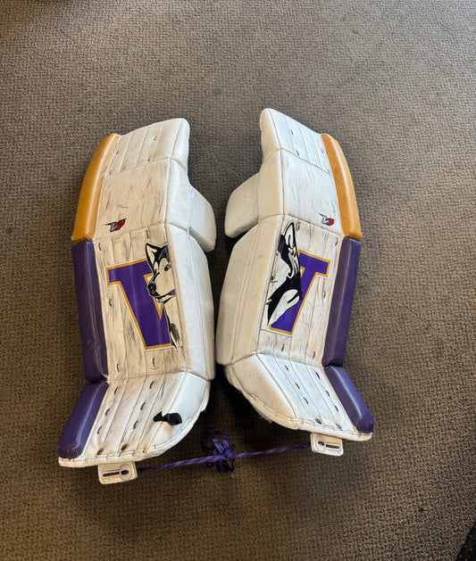 Used Vaughn Velocity V7 Washington Huskies 35 + 1.5" Goalie Leg Pads