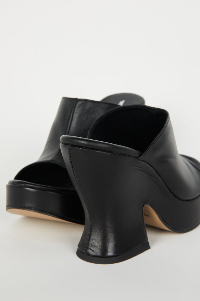 Intentionally Blank - Adieu Platform -