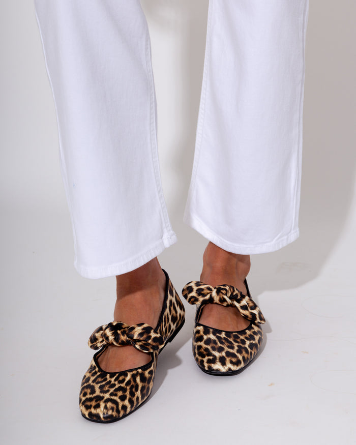 April Flat in Leopard