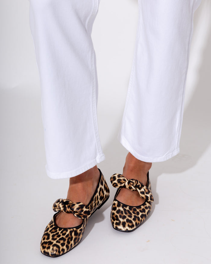 April Flat in Leopard