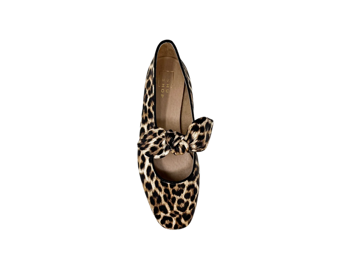 April Flat in Leopard