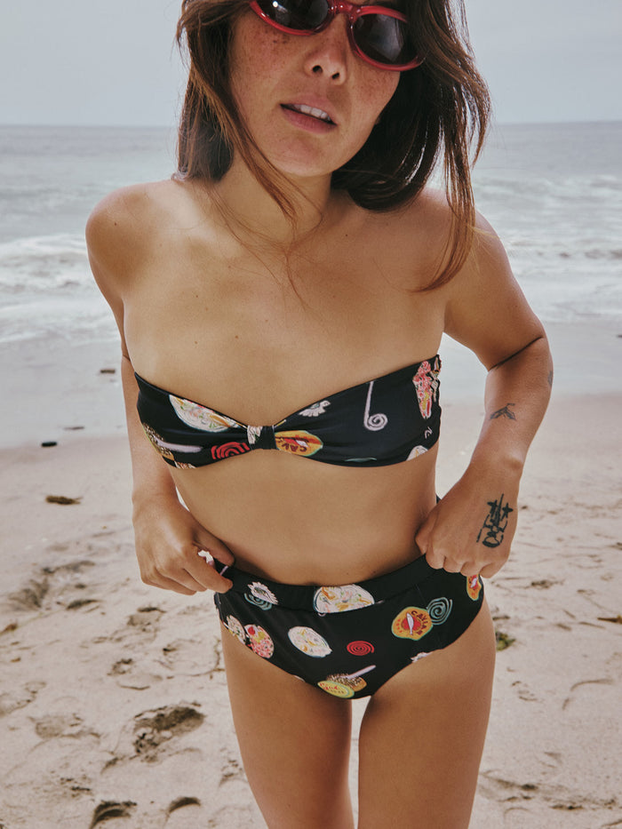 Lisa Says Gah - Brooke Bottom - Caviar Dreams Black -