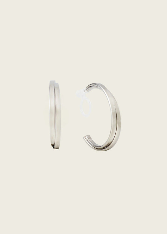 Aiori - Cassie Hoop Clip On Earrings - Silver -