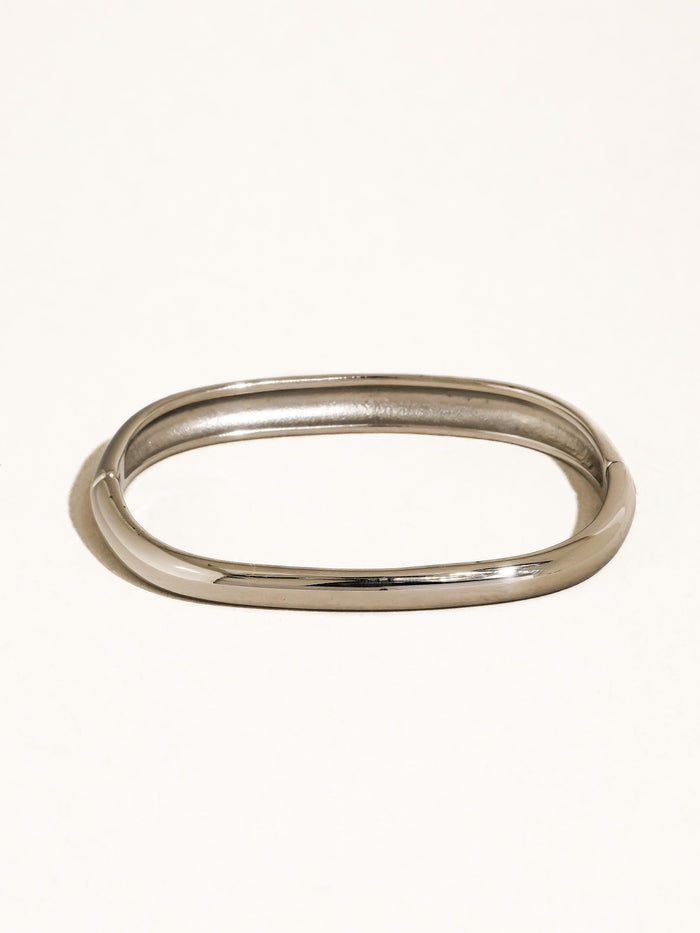 Chic Moment Bangle