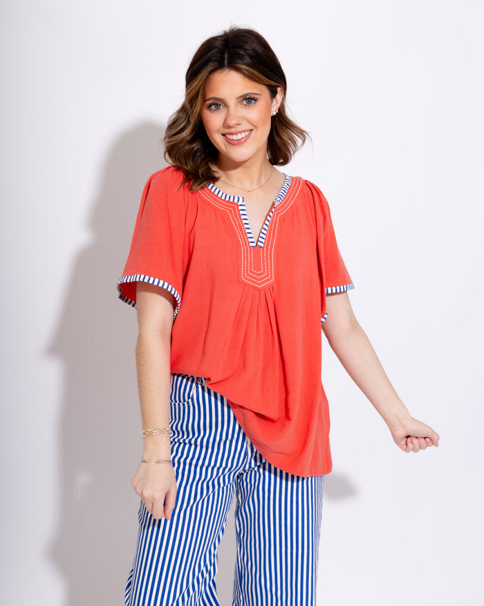 Contrast Trim Flutter Sleeve Babydoll Top