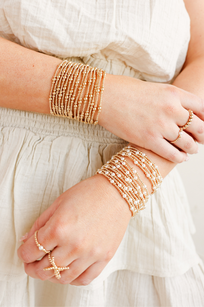 Dainty Sutton Bracelet in Gold