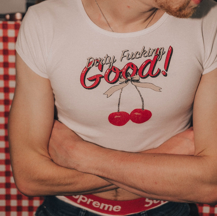 Elizabeth Bay - DFG Baby Tee -