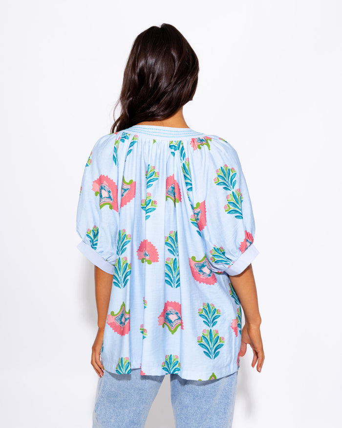 Easy Everyday Floral V-Neck Top