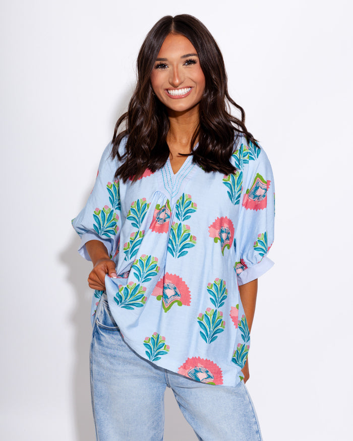 Easy Everyday Floral V-Neck Top