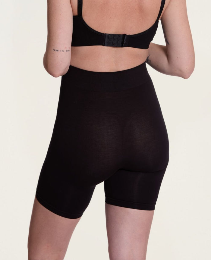 Essentiel Seamless Maternity Cycling Shorts – Black