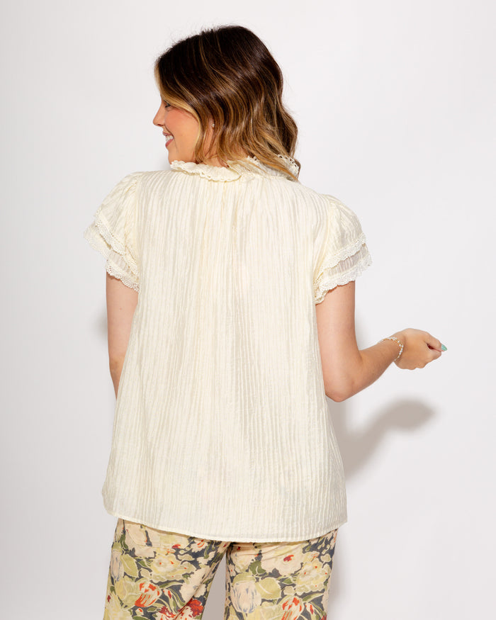 Feminine Lace Ruffle Top
