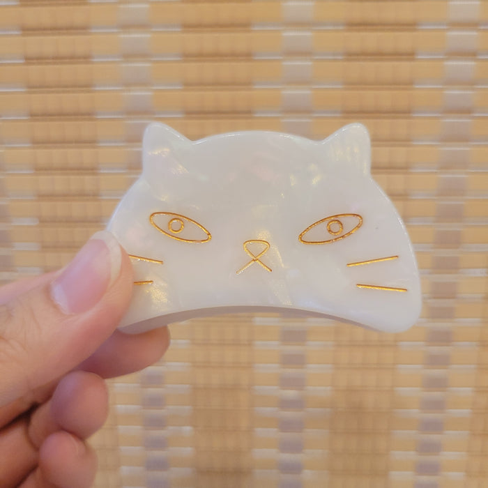 White Iridescent Cat