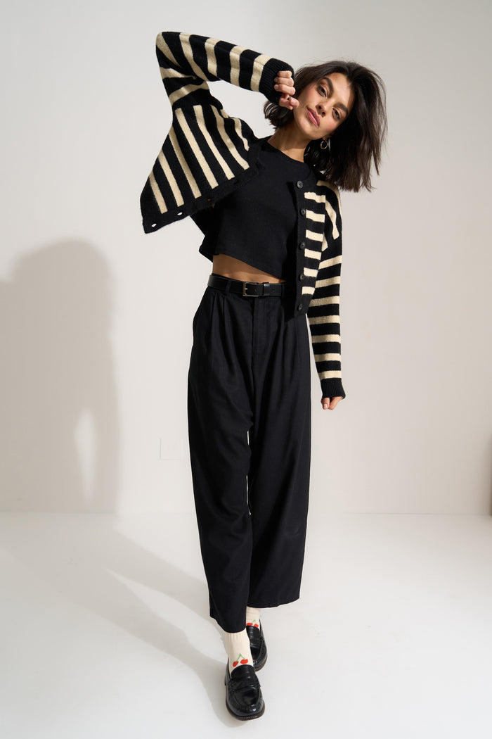 Callahan Knitwear - Fiona Cardigan - Black & White -