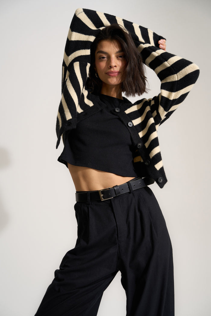Callahan Knitwear - Fiona Cardigan - Black & White -