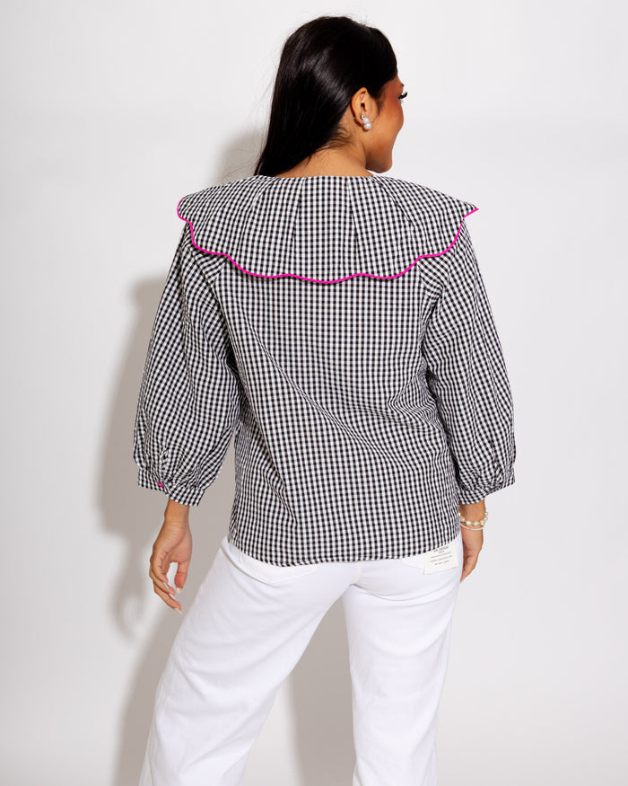 Gingham Pintuck Peasant Top in Black