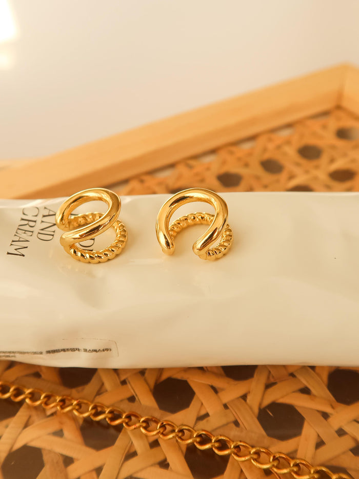 Golden Glow Ear Cuff