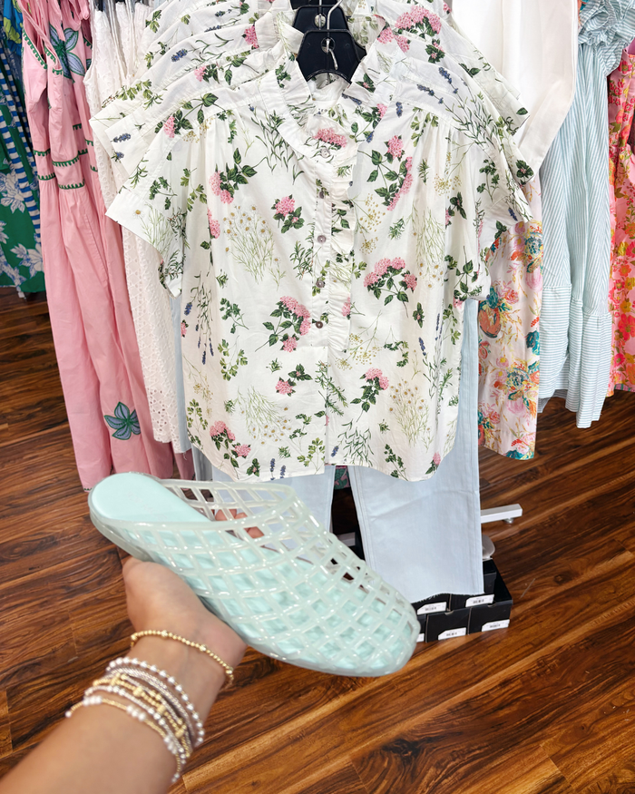 Jelly Slip On Flats in Mint