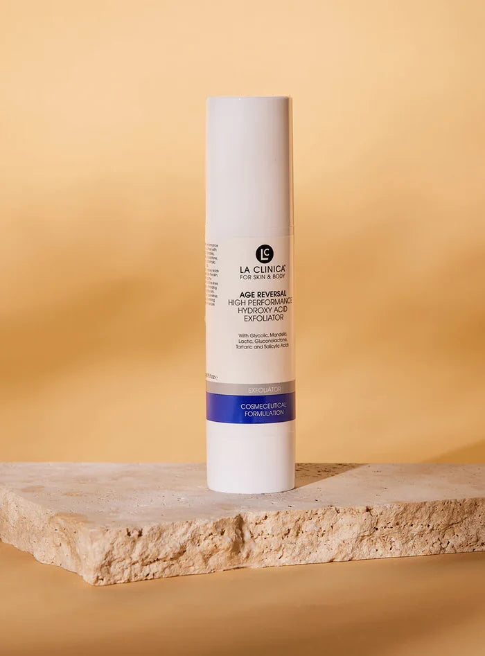 La Clinica Exfoilator LA CLINICA Age Reversal High Performance Hydroxy Acid Exfoliator
