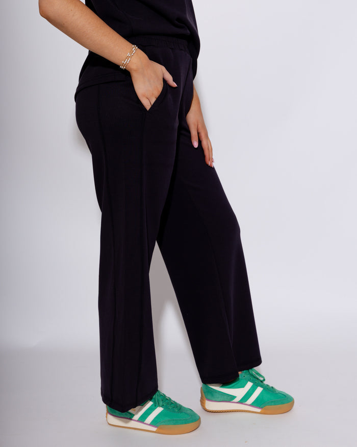 Luxe Wash Rib Wide-leg Pants in Black