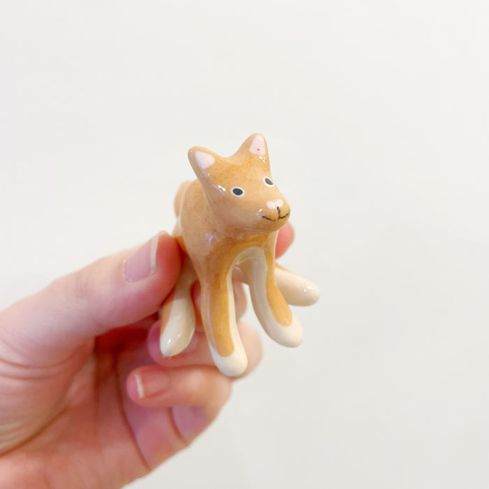 MM Ceramic Dog - Tan w. White Belly