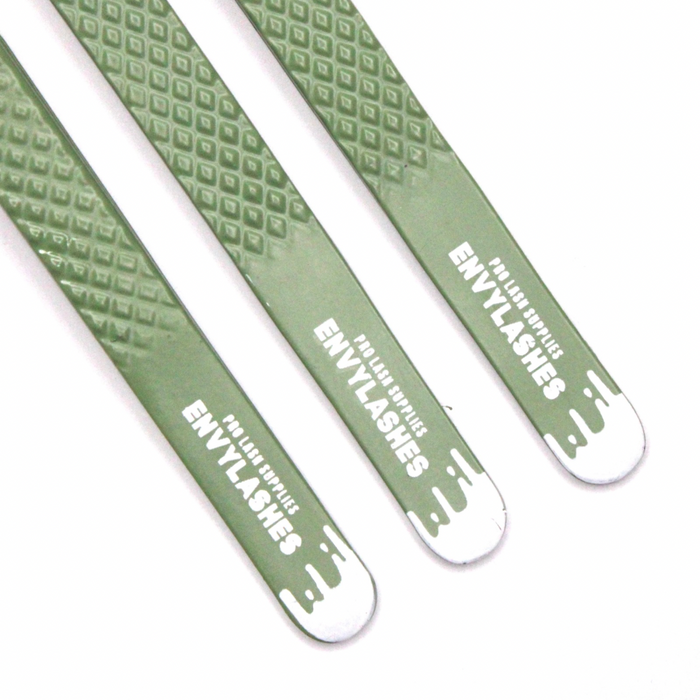 Matcha Milk – Tweezer Duo