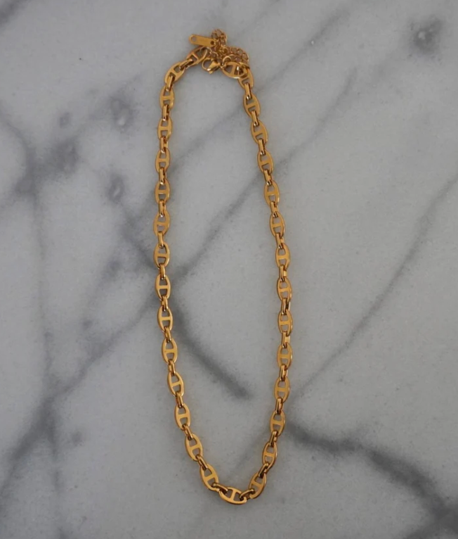 Mia Necklace