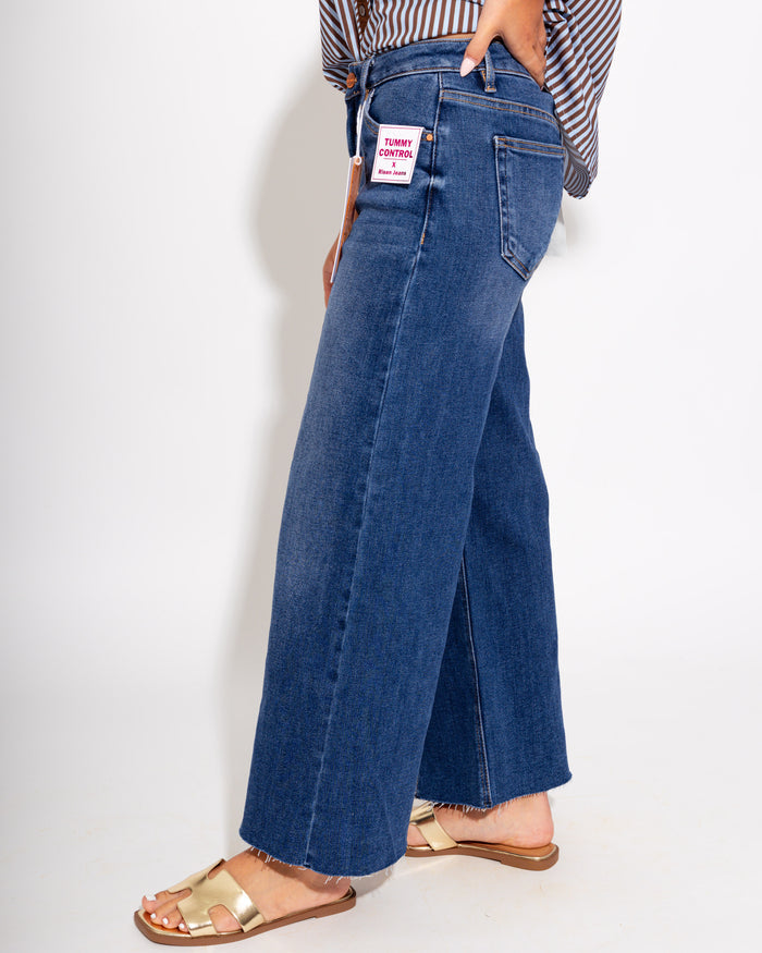 Mid-Rise Crop Wide Front Slit Jean in Dark