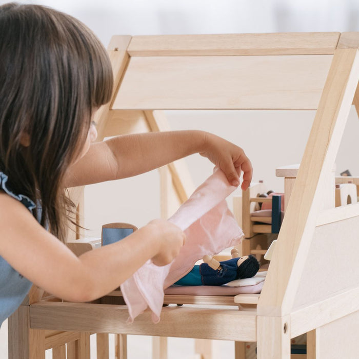My First Dollhouse - Babies in Bloom