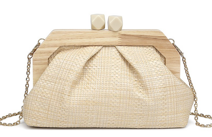 Natural Luxe: Neutral Woven Handbag with Magnetic Closure