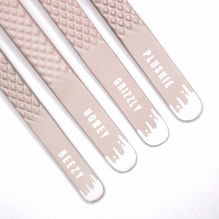Oat Milk – Tweezer Duo