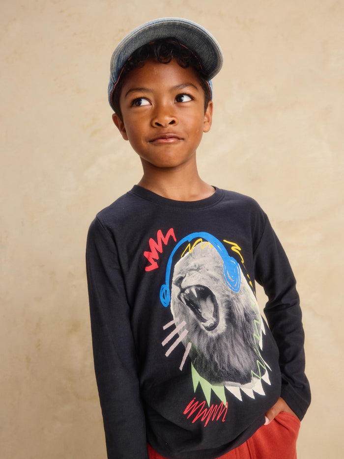 Roaring Beats Lion Graphic Tee