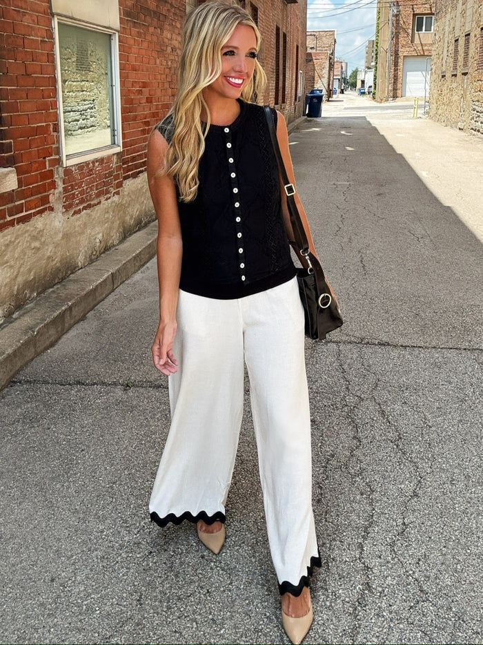 Sadie & Sage Sugarloaf Wavy Trim Pants