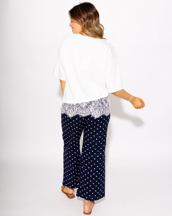 Scallop Lace Hem Top