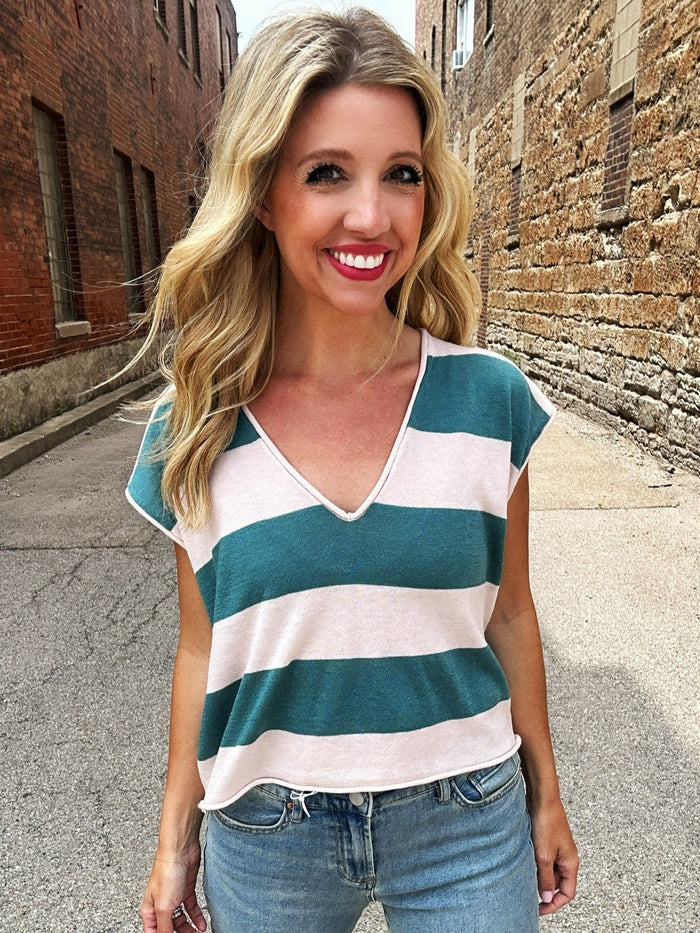 Self Contrast Dorian V-Neck Top