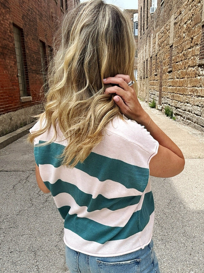 Self Contrast Dorian V-Neck Top