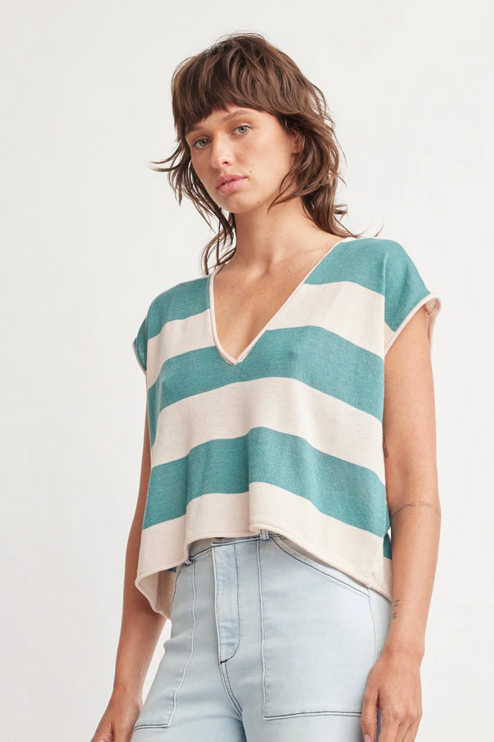 Self Contrast Dorian V-Neck Top