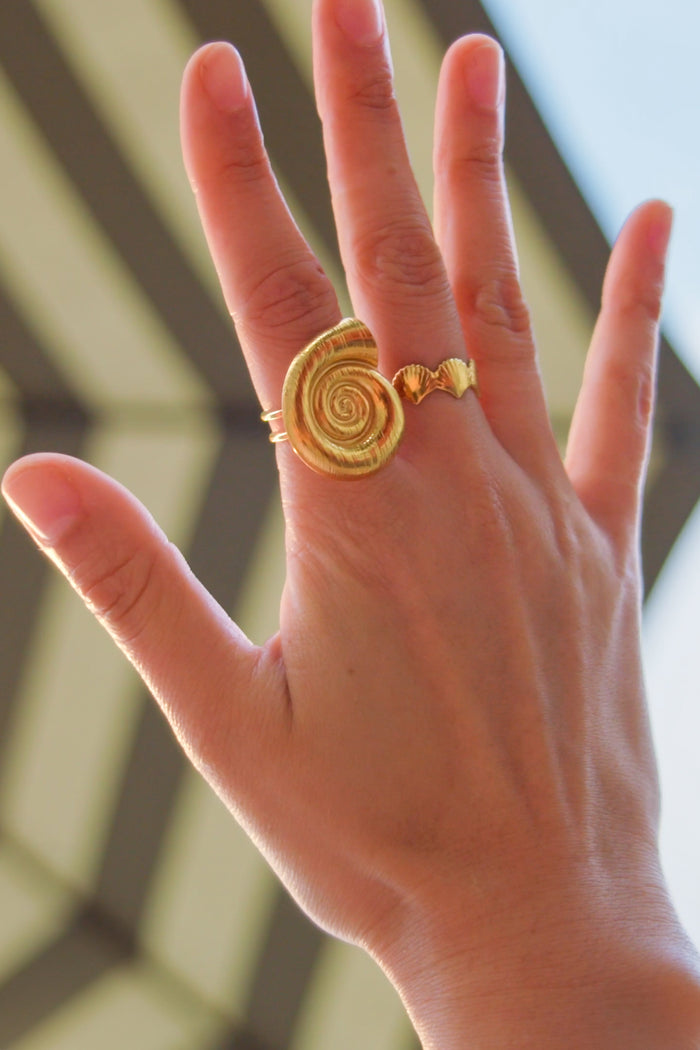 Peter + June - Shore Thing Ring - Gold -