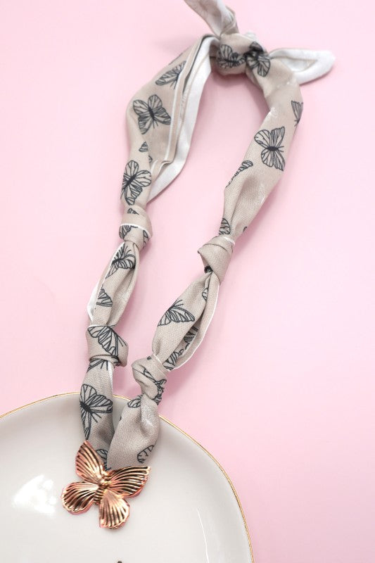 Silk + Soar Necklace