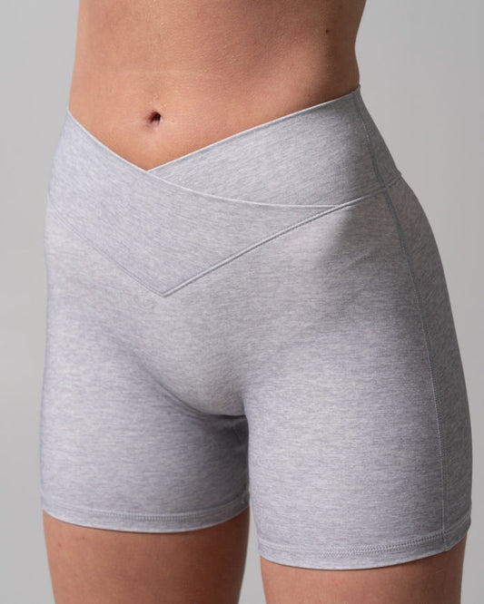Siren Scrunch Short 5" - Platinum