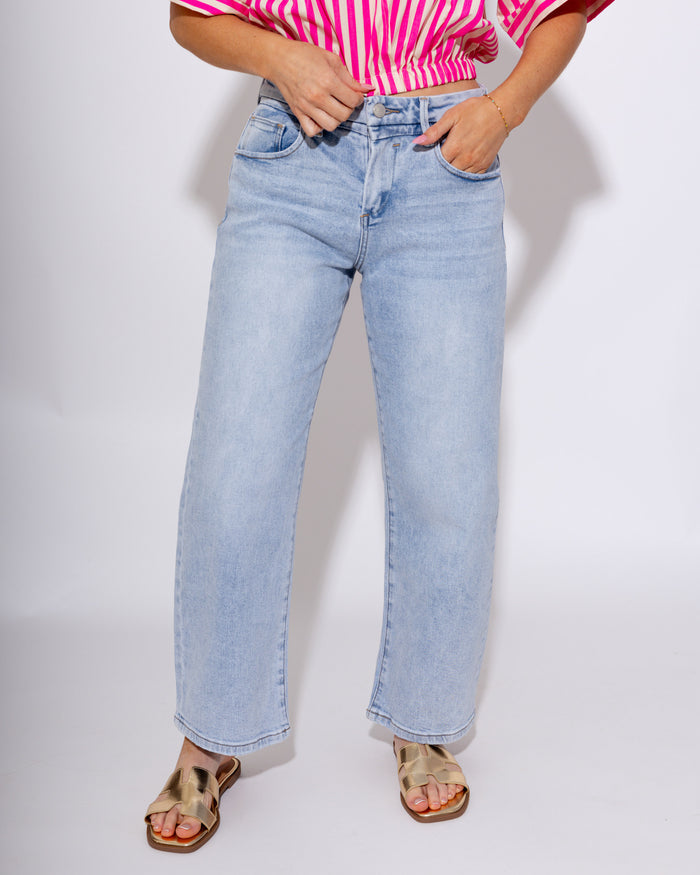 Slouchy Crop Barrel Jeans in Light