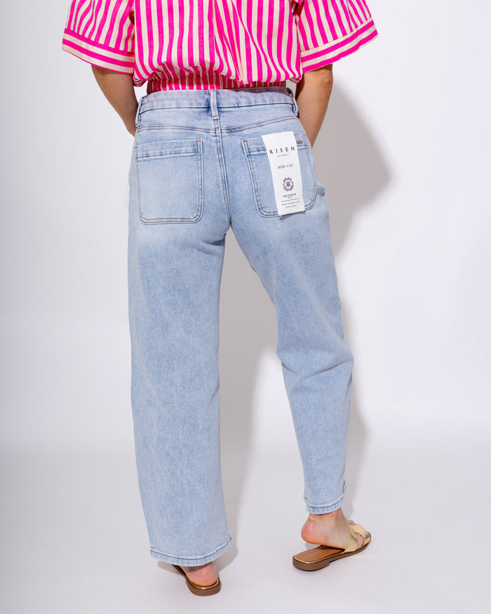 Slouchy Crop Barrel Jeans in Light