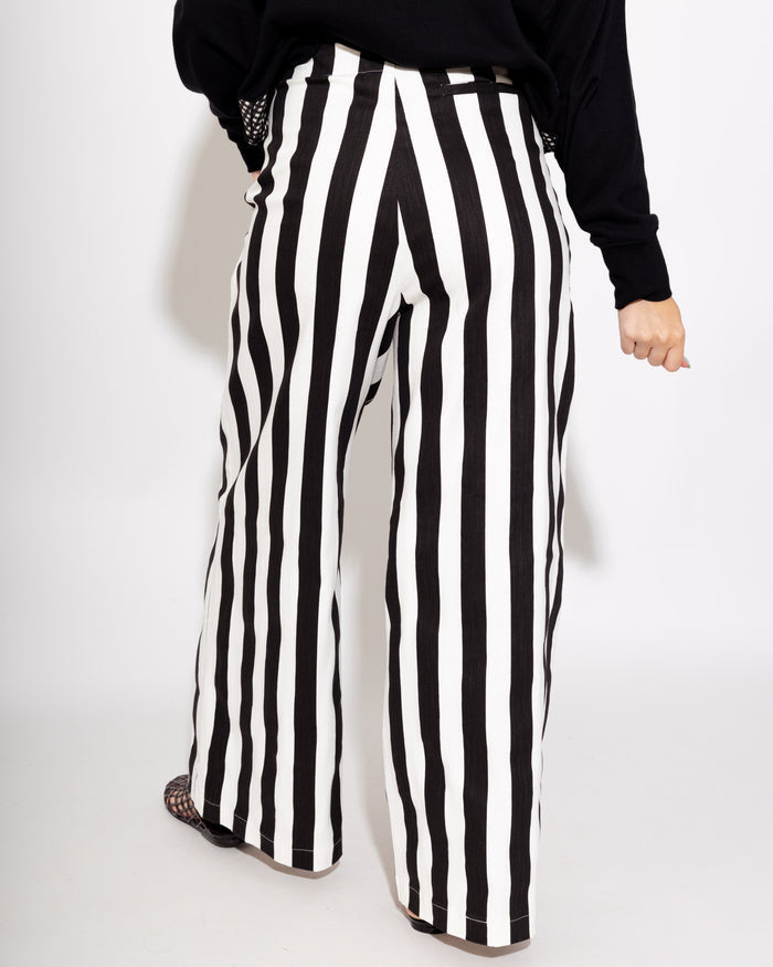 Statement Stripe Wide Leg Pants in Black