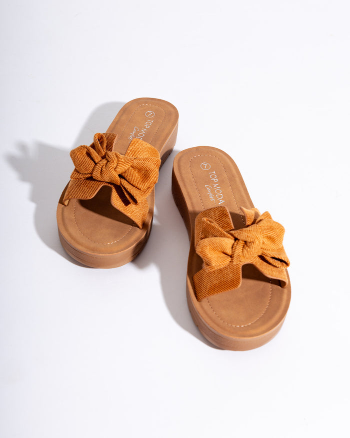Susie Bow Sandal in Tan